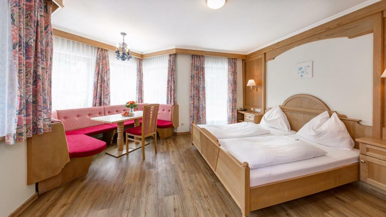 Strass- Aparthotel Mayrhofen Exterior photo